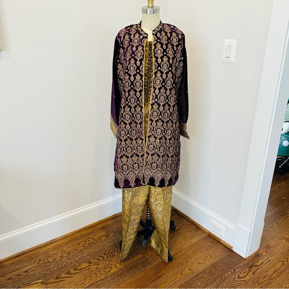 Bissino Size Large 3pc Suit - Royal Purple Velvet Coat - Picture 2 of 6